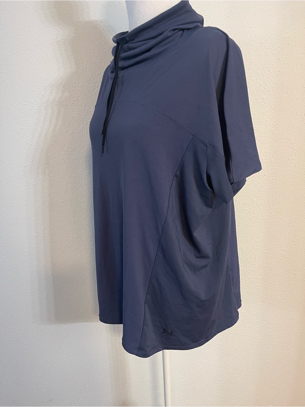 NWOT Under Armour Cowl Neck Tee - Picture 2 of 6